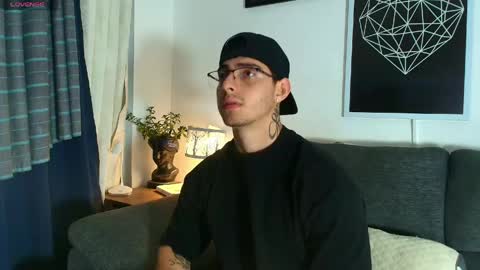 Snapshot of thomylov chatting on 05-29-26, 02:09 thomylov online show from 05-29-26, 02:09