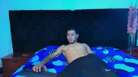 Thonixxx mr online show from 03-07-26, 03:03