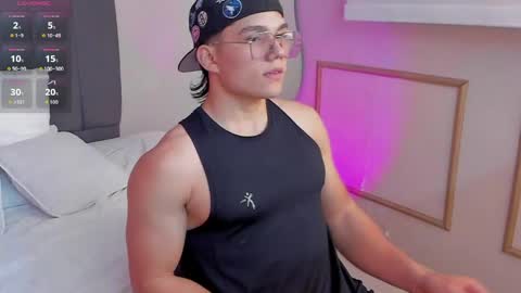 Snapshot of thony_great chatting on 04-25-26, 07:22 Thony online show from 04-25-26, 07:22