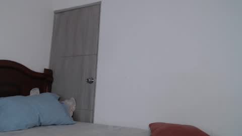 thonyy online show from 12-04-25, 02:21