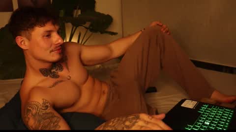 Sebastian online show from 09-15-25, 12:43