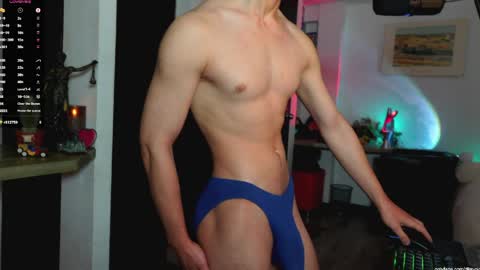   L e a n d e r   25OFF ON MY OF online show from 05-28-26, 03:20