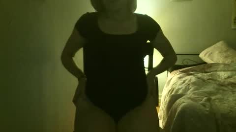 throatbabi34 online show from 10-22-25, 01:22