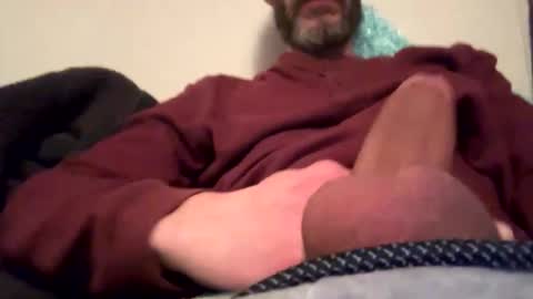 Snapshot of throbbing8585 chatting on 02-25-26, 07:29 throbbing8585 online show from 02-25-26, 07:29