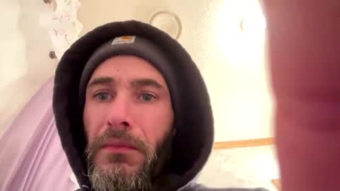 Snapshot of throbbing8585 chatting on 03-01-26, 10:45 throbbing8585 online show from 03-01-26, 10:45