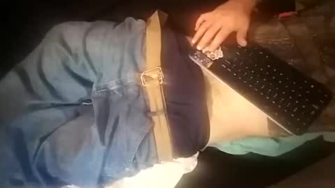 Snapshot of thunder8u42 chatting on 09-09-25, 07:02 thunder8u42 online show from 09-09-25, 07:02