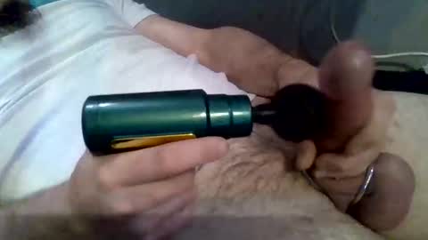 Snapshot of thunder8u42 chatting on 10-27-25, 01:53 thunder8u42 online show from 10-27-25, 01:53