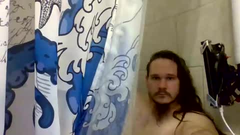 Snapshot of thunder8u42 chatting on 11-04-25, 09:19 thunder8u42 online show from 11-04-25, 09:19