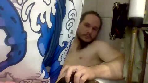 Snapshot of thunder8u42 chatting on 11-20-25, 10:59 thunder8u42 online show from 11-20-25, 10:59