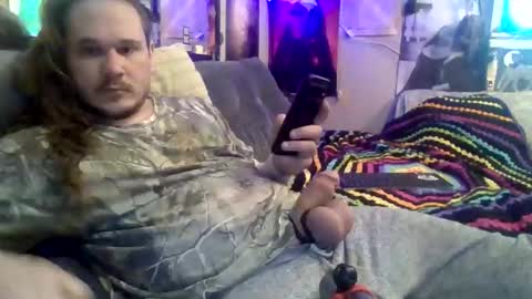 thunder8u42 online show from 04-19-26, 05:56