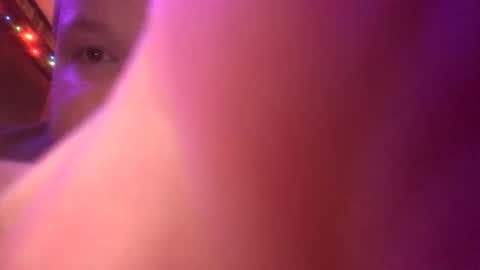 thunderbird2696 online show from 12-23-25, 04:32