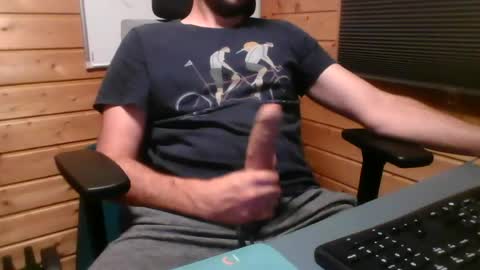 Snapshot of thx_4some_sharing chatting on 07-05-26, 10:06 toobigcockforonegirl online show from 07-05-26, 10:06