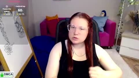 Snapshot of ti_ji chatting on 06-12-26, 09:52 Helen online show from 06-12-26, 09:52