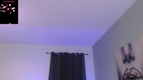 Tia Bella online show from 02-05-25, 01:04