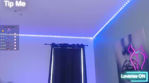 Tia Bella online show from 09-22-25, 08:55