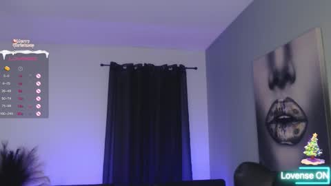 Tia Bella online show from 12-21-25, 12:29