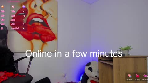Snapshot of tiago_hannah chatting on 01-07-25, 08:42 carolina online show from 01-07-25, 08:42