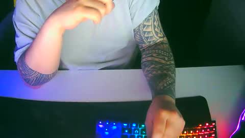 Snapshot of tiagonissosilva chatting on 02-25-26, 06:56 tiagonissosilva online show from 02-25-26, 06:56