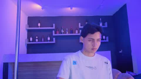 Snapshot of tian_sex chatting on 05-06-26, 03:13 online show from 05-06-26, 03:13