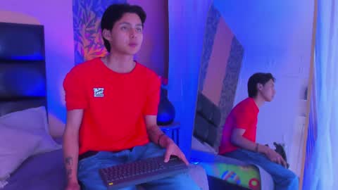 Snapshot of tian_sex chatting on 05-29-26, 04:21 online show from 05-29-26, 04:21