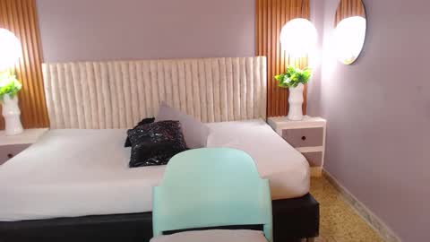 Snapshot of tianasky chatting on 10-03-25, 08:28 tianasky online show from 10-03-25, 08:28