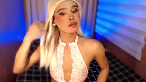 Sam online show from 10-08-25, 02:47