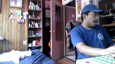 Snapshot of ticorico94 chatting on 09-23-25, 05:38 Jota online show from 09-23-25, 05:38