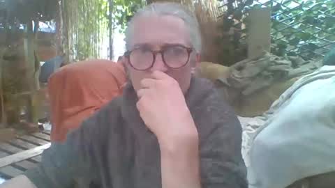 Snapshot of tiddles12345 chatting on 07-04-26, 09:04 tiddles12345 online show from 07-04-26, 09:04