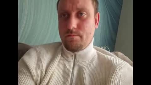 Snapshot of tieduphero chatting on 05-10-26, 11:48 tieduphero online show from 05-10-26, 11:48