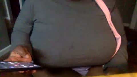 Tierra Henri online show from 02-06-25, 03:41