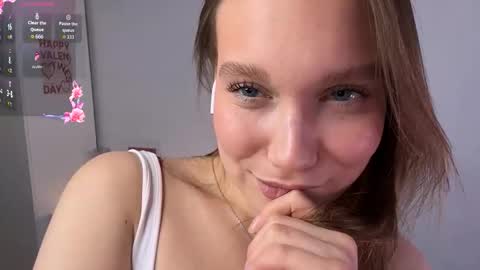 Snapshot of tierraslusar chatting on 03-03-26, 02:23 Kallie online show from 03-03-26, 02:23