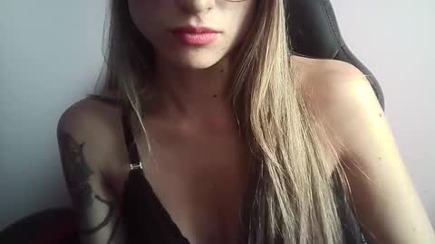 Tifanny online show from 10-07-25, 09:56