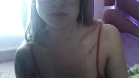 Tifanny online show from 12-18-25, 03:18