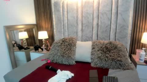 Tiff3 online show from 01-28-25, 02:32