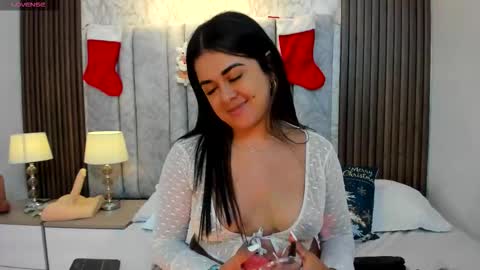 Tiff3 online show from 12-19-25, 08:27