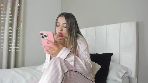 TIFANNY LOPEZ online show from 11-12-25, 11:36