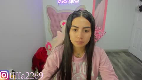 Snapshot of tifany_tay2 chatting on 12-26-24, 11:32 hey am julietha online show from 12-26-24, 11:32