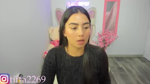 Snapshot of tifany_tay2 chatting on 01-13-25, 03:45 hey am julietha online show from 01-13-25, 03:45