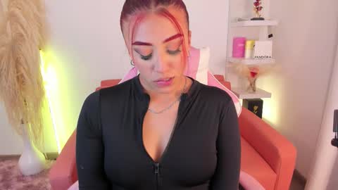 Tiffany online show from 02-04-26, 03:45