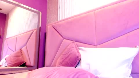 tifanysuarez online show from 05-09-26, 02:17