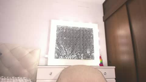 Snapshot of tiffanny_quinn chatting on 12-28-24, 07:55 Tiff online show from 12-28-24, 07:55