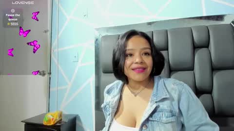 Sara  online show from 01-03-25, 06:14