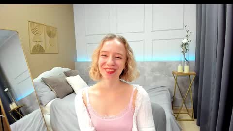 Snapshot of tiffany___may chatting on 12-01-25, 05:34 Tiffany online show from 12-01-25, 05:34