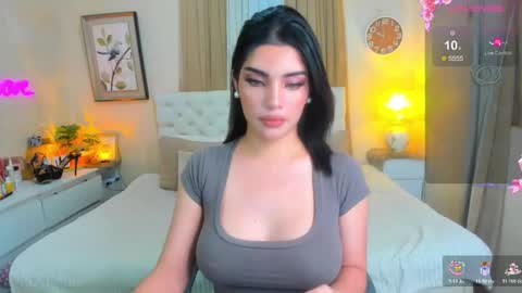 Tiffany online show from 11-25-25, 09:59