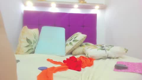 tiffany  online show from 12-18-24, 02:32