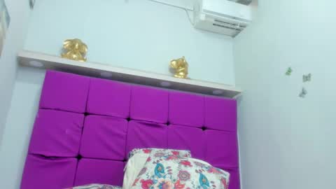 tiffany  online show from 02-06-26, 12:48