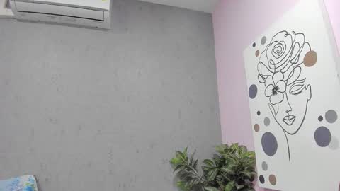 tiffany_mendez online show from 02-02-26, 12:04