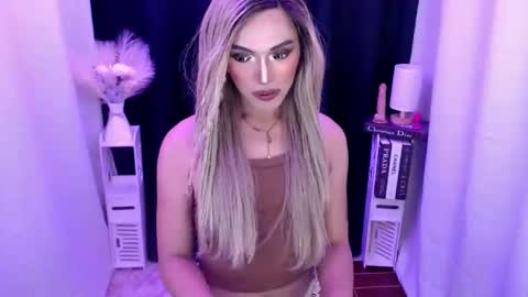 tiffany online show from 11-15-25, 04:43