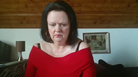 Snapshot of tiffanymature chatting on 10-04-25, 07:28 TiffanyMature online show from 10-04-25, 07:28