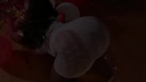 Snapshot of tiffanymena1 chatting on 05-19-26, 07:58 tifanny online show from 05-19-26, 07:58